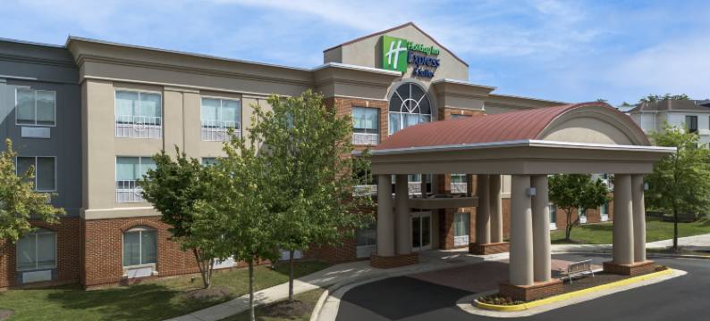 智选假日套房酒店亚历山大 - 贝尔沃堡(Holiday Inn Express & Suites ALEXANDRIA - FORT BELVOIR by IHG)图片