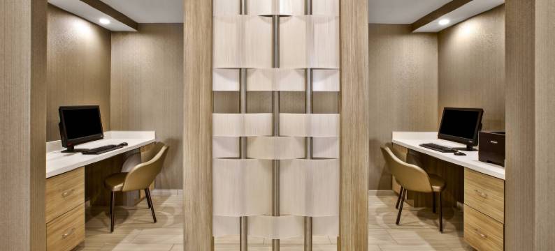 匹兹堡巴特勒中城SpringHill Suites酒店(SpringHill Suites Pittsburgh Butler/Centre City)图片