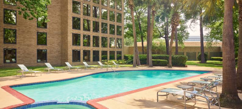 休斯顿洲际机场逸林酒店(DoubleTree by Hilton Houston Intercontinental Airport)图片