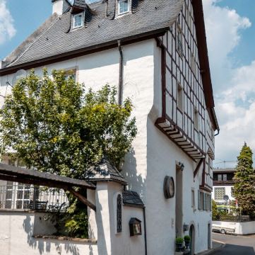 x1f970; Vacation in a rustic half-timbered house (built in 1531) in the Cochem vacation region Hotel Overview