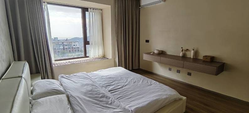 东岸房东公寓(映雪路分店)图片