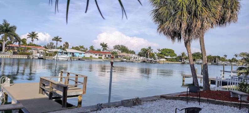 Amazing 1B/1B Waterview, main level Apt. AS3图片