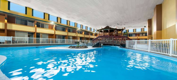 科尔尼郊区开间(Suburban Studios, Kearney)图片