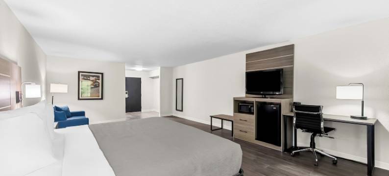 基尔戈尔-朗维尤品质酒店套房(Quality Inn & Suites Kilgore-Longview)图片