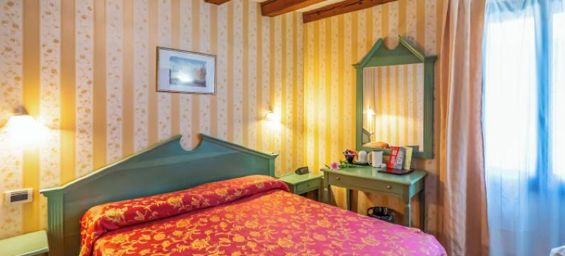 丁托利托酒店(Hotel Tintoretto)图片