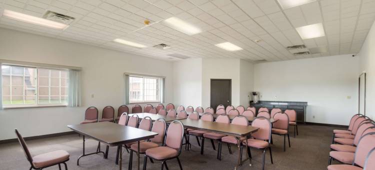 罗斯柴尔德6号汽车旅馆(Motel 6 Rothschild, WI)图片