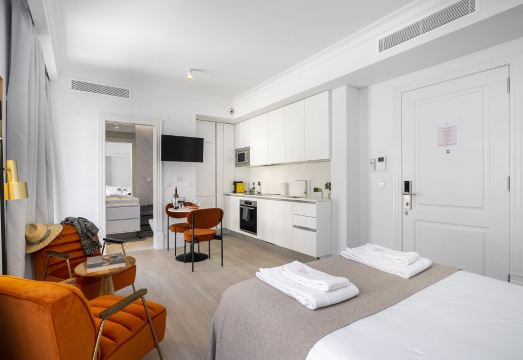 Les Deux Mariettes Hotel & SuitesHotel Overview