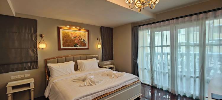 曼谷斯里大酒店(SIRI GRAND BANGKOK HOTEL)图片
