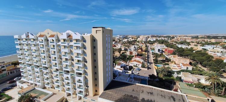 滨海罗克塔斯太阳目的地出租公寓(Destinos de Sol Roquetas de Mar Apartamentos)图片