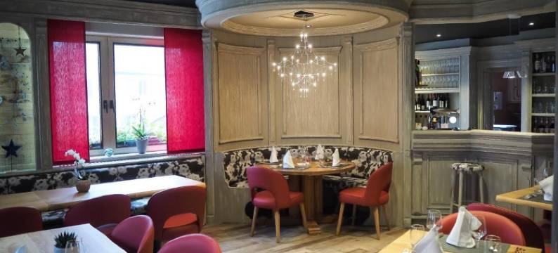 皇冠 K 酒店(Hôtel Restaurant la Couronne by K)图片