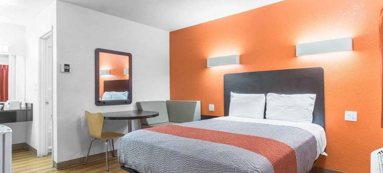 贝克斯菲尔德6号汽车旅馆(Motel 6 Bakersfield, CA - Central)图片