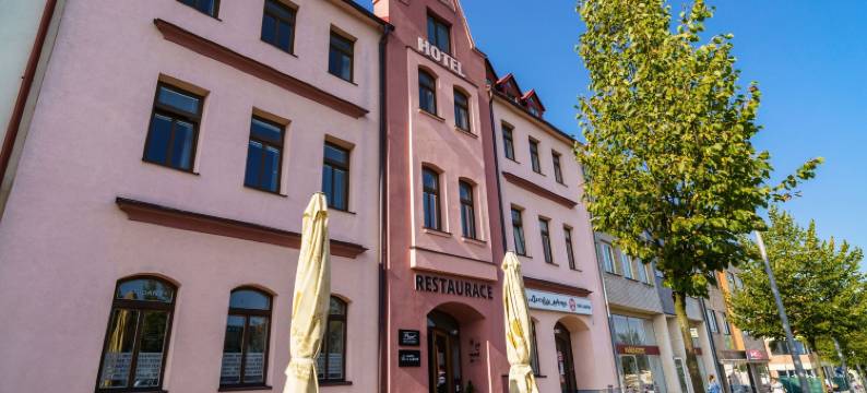 乌拉布特酒店(Hotel U Labutě)图片