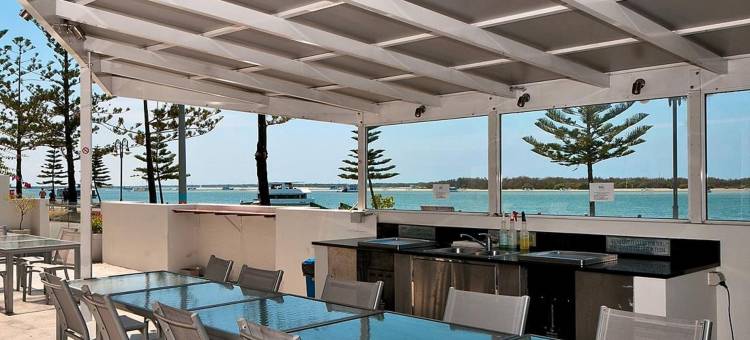 银岸公寓(Silvershore Apartments on the Broadwater)图片