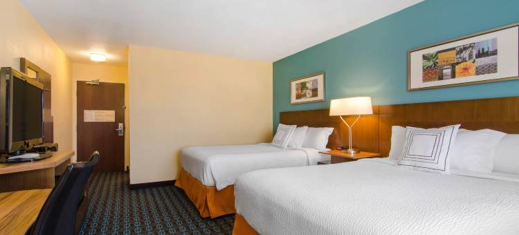 圣罗伯特伦纳德伍德堡万枫酒店(Fairfield Inn Fort Leonard Wood St. Robert)图片