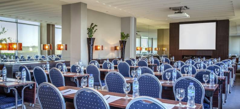 沙迦中心酒店(Centro Sharjah)图片