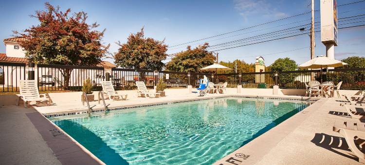 巴斯特罗普美洲最佳价值套房酒店(Americas Best Value Inn and Suites Bastrop)图片