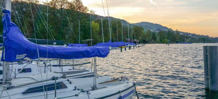 滨湖拜恩维尔青年旅馆(Beinwil am See Youth Hostel)图片