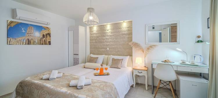 Paese的客房和公寓(Central Split Rooms and Apartments Paese)图片