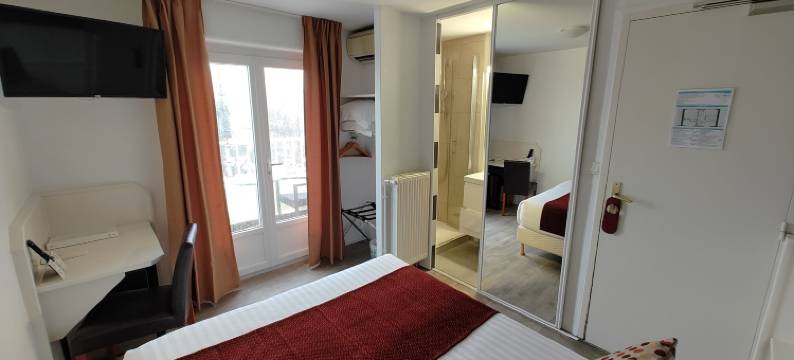 布鲁特罗吉思酒店(Logis Hôtel les Bleuets)图片