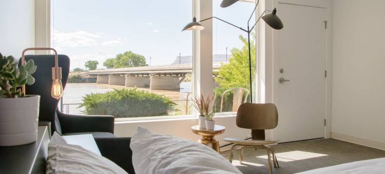 天幕宾馆(Skyfall Guestrooms)图片