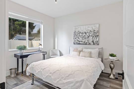 New Modern Townhome- downtown Coeur d'Alene-minutes to waterfront, dining, shops