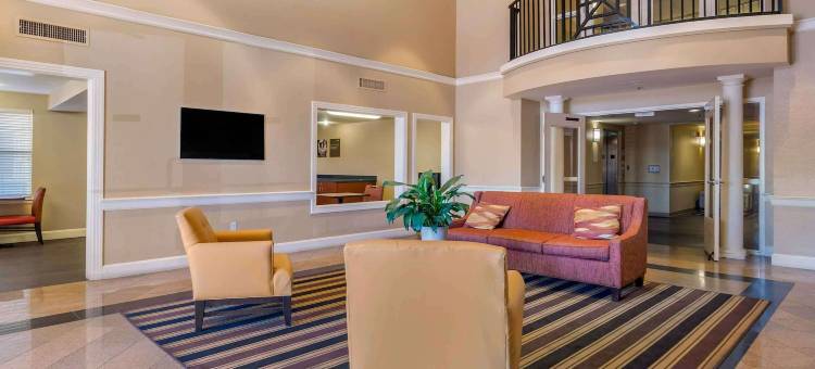 美国长住酒店套房-坦帕-机场-北韦斯特肖大道(Extended Stay America Suites - Tampa - Airport - N Westshore Blvd)图片