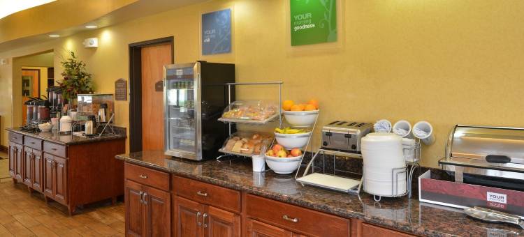 南萨莱纳舒适套房酒店(Comfort Suites Salina South)图片