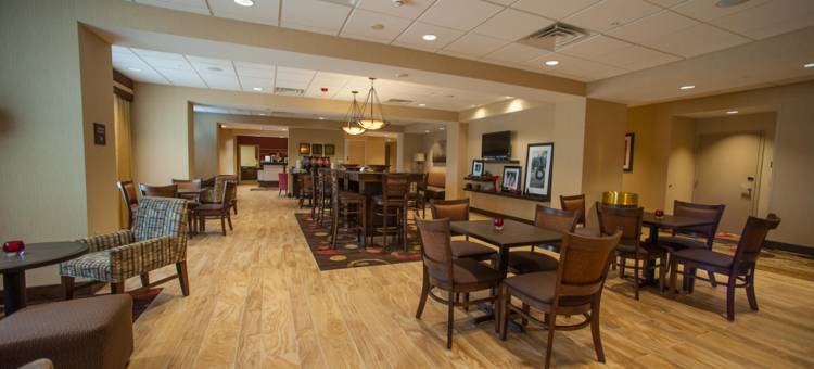 希尔顿欢朋酒店福特摩根(Hampton Inn Fort Morgan)图片