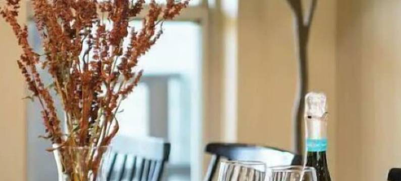 Refined Living Surrounded by Beautiful Scenery and Amazing Wildlife图片