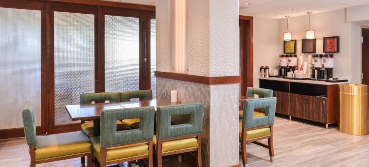 希尔顿欢朋酒店-西雅图机场(Hampton Inn Seattle-Airport)图片