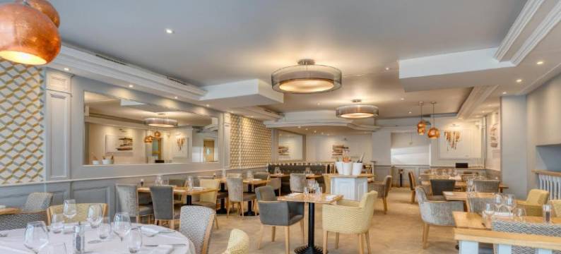 不列颠威雅格尔酒店(Brit Hotel Les Voyageurs)图片