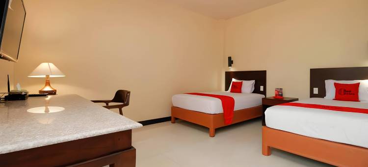 哈林佩达纳库苏马附近红多兹PLUS酒店2(RedDoorz Plus Near Halim Perdanakusuma 2)图片