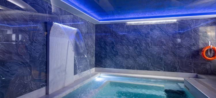 梅尔罗斯雷西姆农玛奇酒店(Melrose Rethymno by Mage Hotels)图片