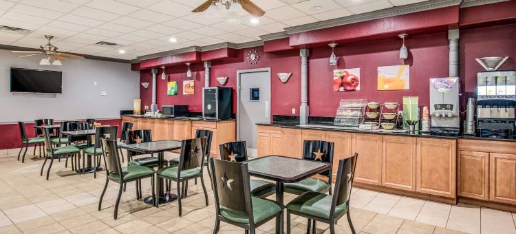 MainStay套房奥佐纳I-10(MainStay Suites Ozona I-10)图片