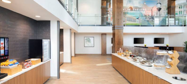 万豪弗兰克林温泉万枫酒店(Fairfield Inn & Suites Franklin Cool Springs)图片