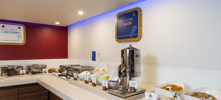 格拉斯哥机场智选假日酒店(Holiday Inn Express Glasgow Airport)图片