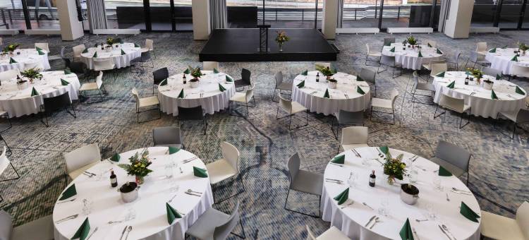 波兹南中心诺富特酒店(Novotel Poznan Centrum)图片