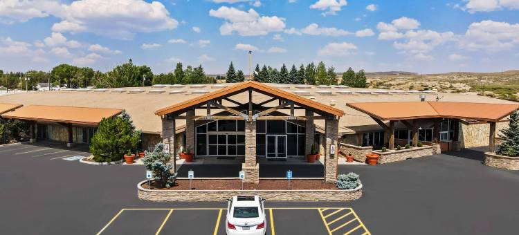 奥特洛贝斯特韦斯特酒店(Best Western Outlaw Inn)图片