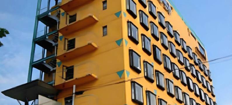 皇家附楼酒店(Annex Royal Hotel)图片