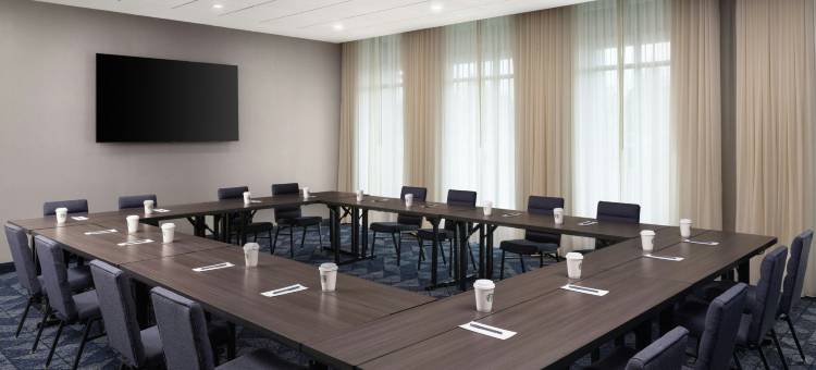 万怡湖城酒店(Courtyard Lake City)图片