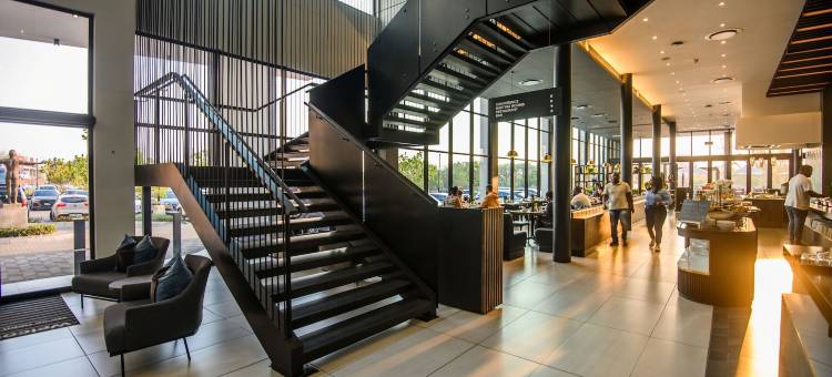 姆博姆贝拉首都(The Capital Mbombela)图片