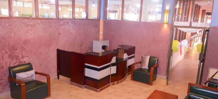 伊加尔广场酒店(Igar Plaza Hotel)图片