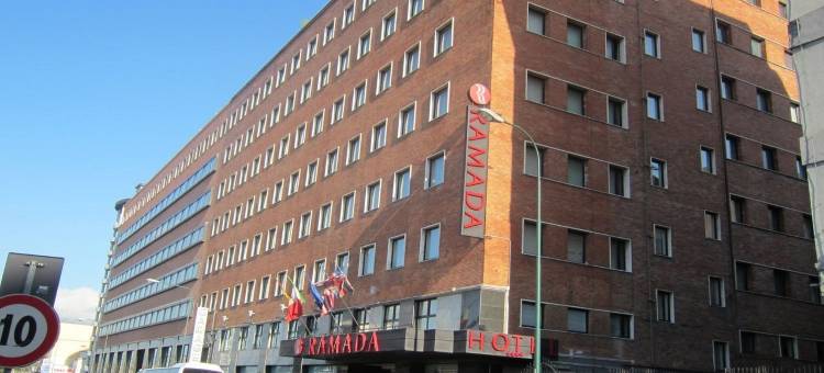 那不勒斯市中心华美达酒店(Ramada by Wyndham Naples)图片