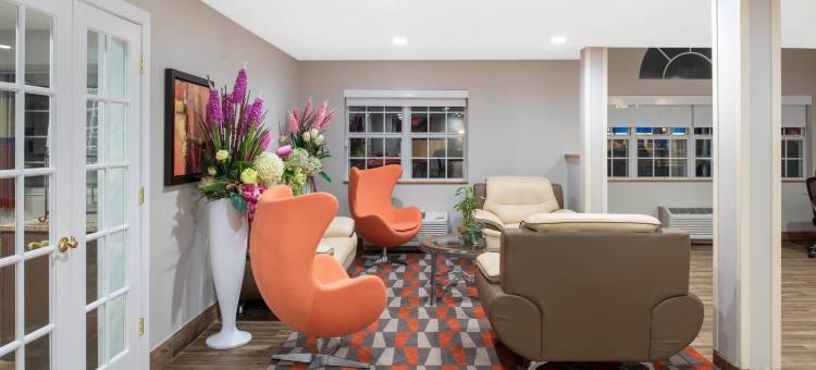 斯普林菲尔德温德姆麦客达套房酒店(Microtel Inn & Suites by Wyndham Springfield)图片