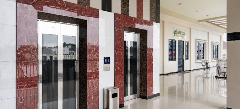 Urbanview Hotel Syariah Anelia Samarinda by RedDoorz图片