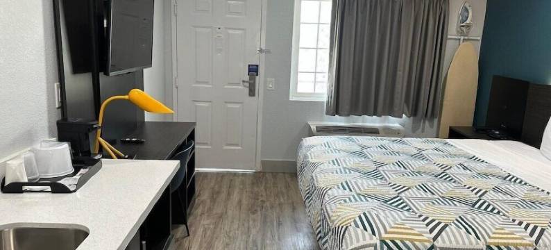 加利福尼亚圣伊西德罗 - 圣迭戈南湾 6 号套房开放式客房酒店(Studio 6 Suites San Ysidro, CA – San Diego South Bay)图片