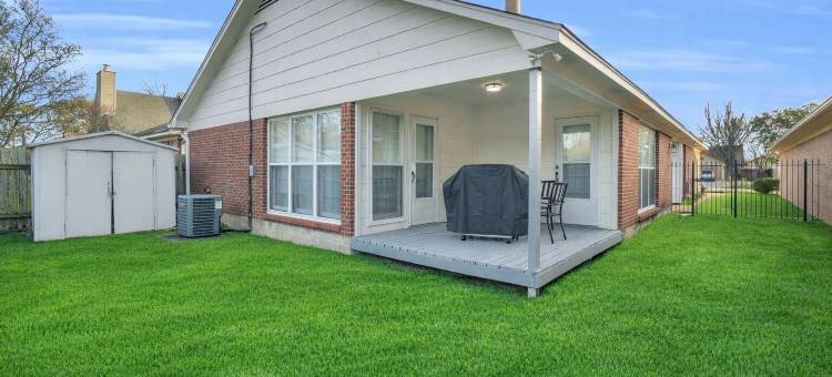 蒙哥马利的装修后带游戏室的家(Renovated Home With Game Room in Montgomery)图片