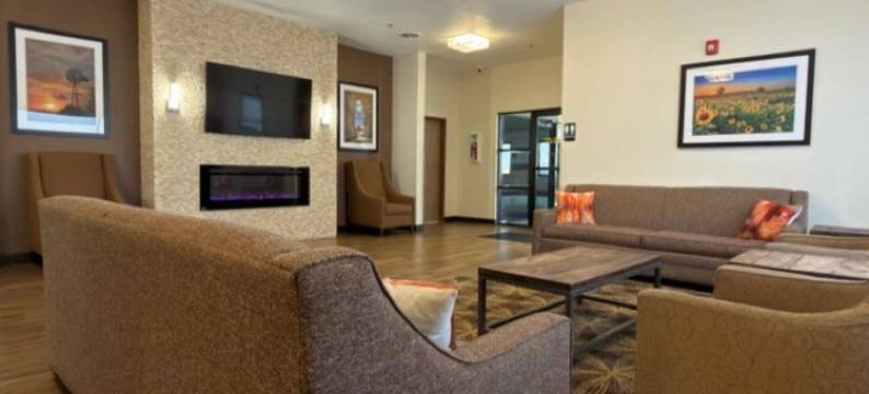 科尔比品质酒店及套房(Quality Inn & Suites Colby)图片