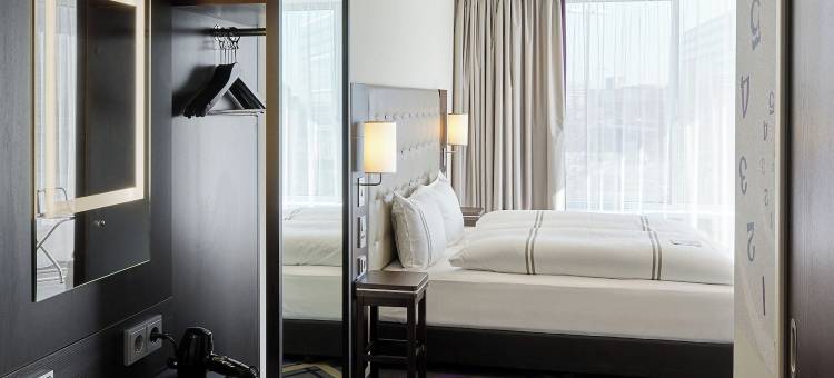 斯图加特市中心普瑞米尔酒店(Premier Inn Stuttgart City Center Hotel)图片