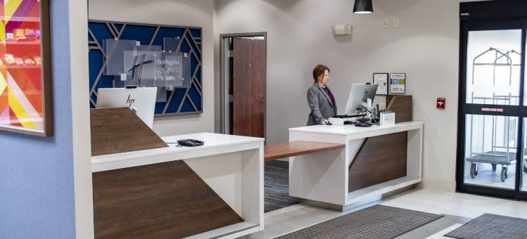 智选假日套房酒店梅森城(Holiday Inn Express & Suites MASON CITY by IHG)图片